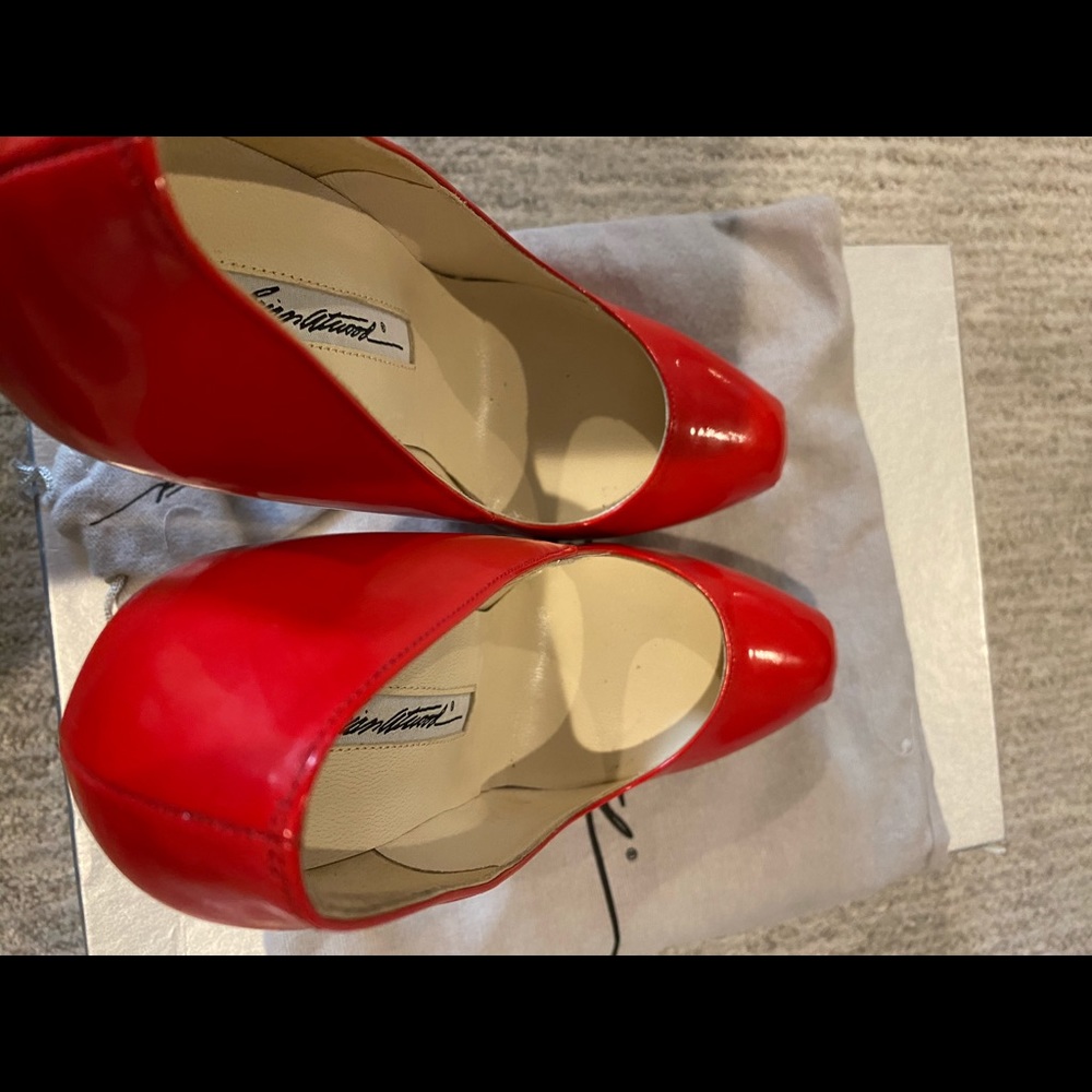 Brian Atwood Red Pumps 35 - Picture 5 of 6